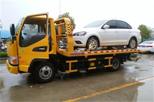 周至附近拖车救援24小时服务热线